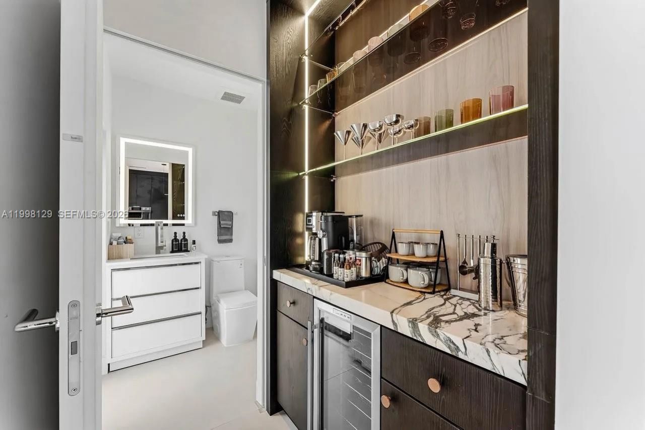 445 NE 76th St, Miami, FL 33138 Photo