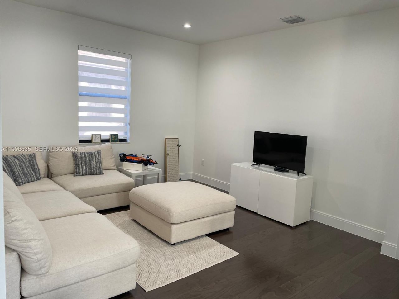 8283 NW 44th St, Doral, FL 33166 Photo