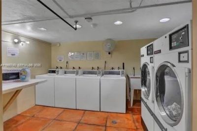 1205 Mariposa Ave, Unit 219, Coral Gables, FL 33146 Photo