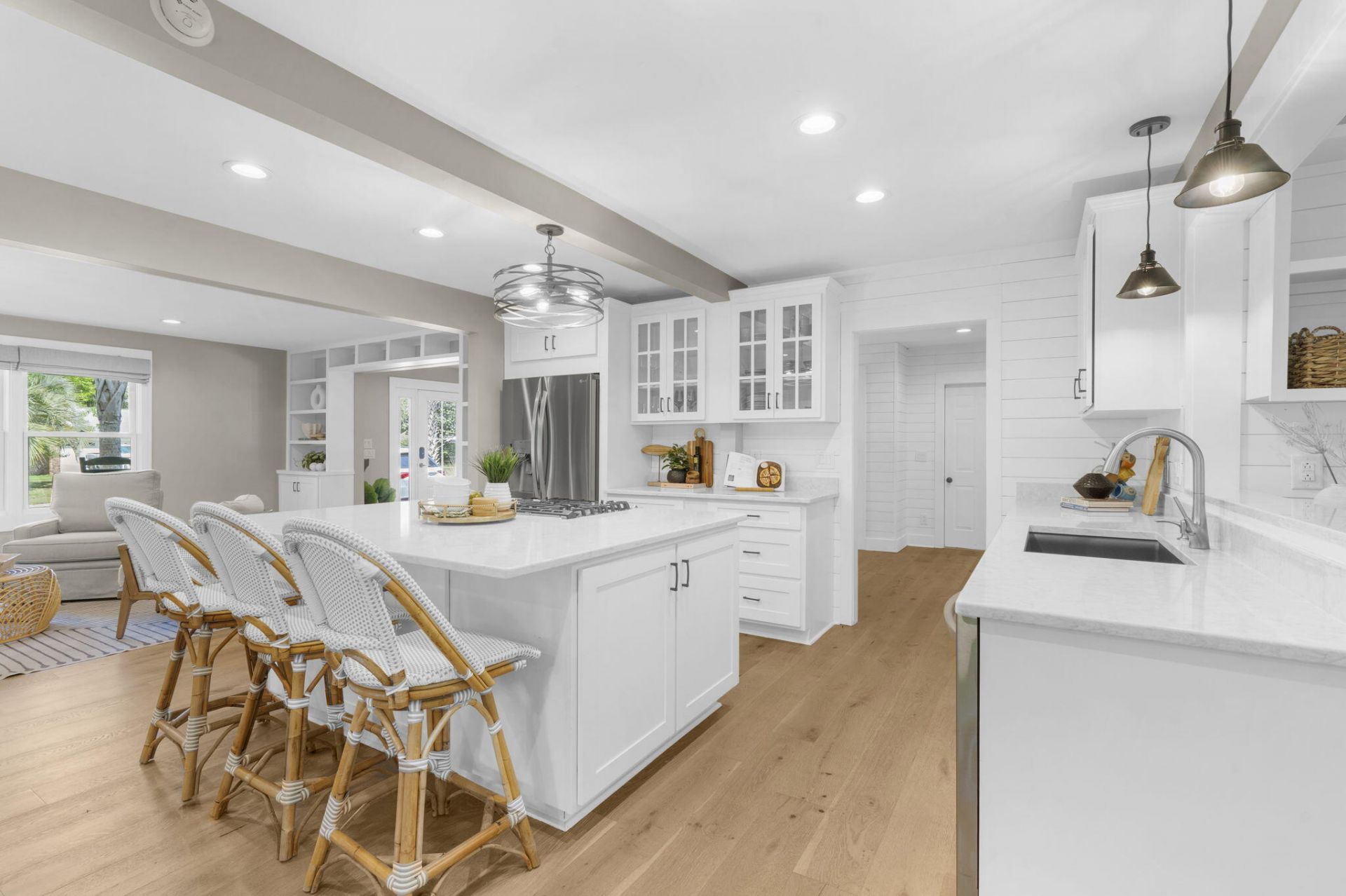 978 Law Lane Photo 11