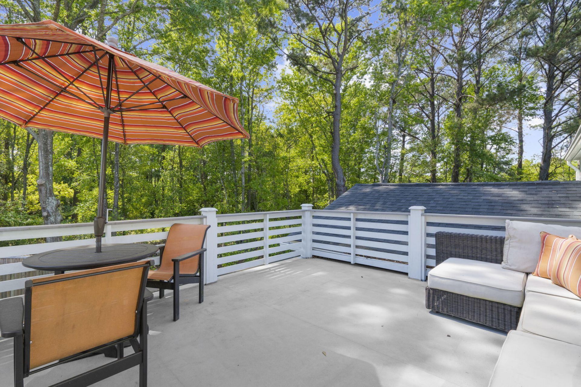 978 Law Lane Photo 30