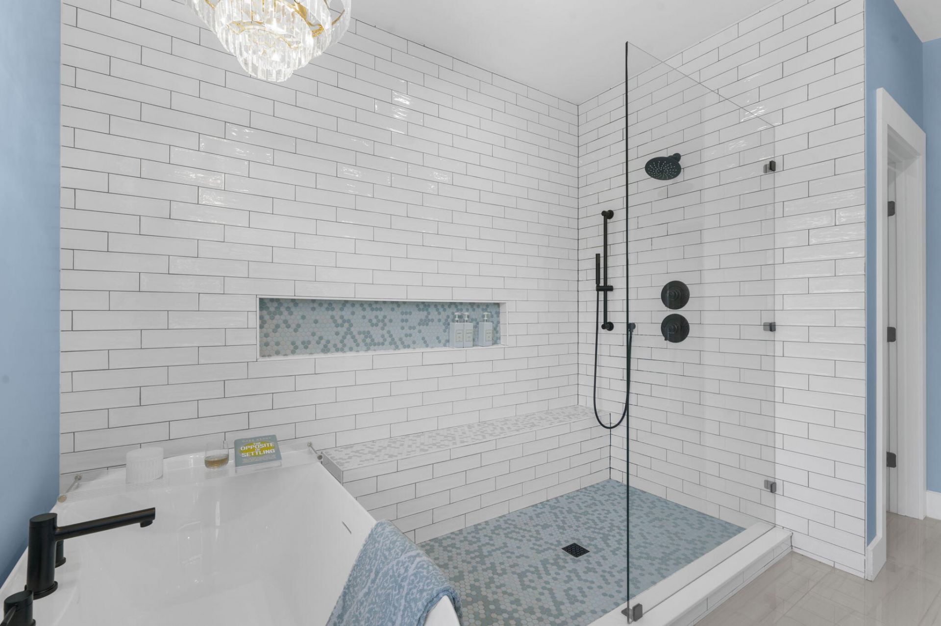 978 Law Lane Photo 36