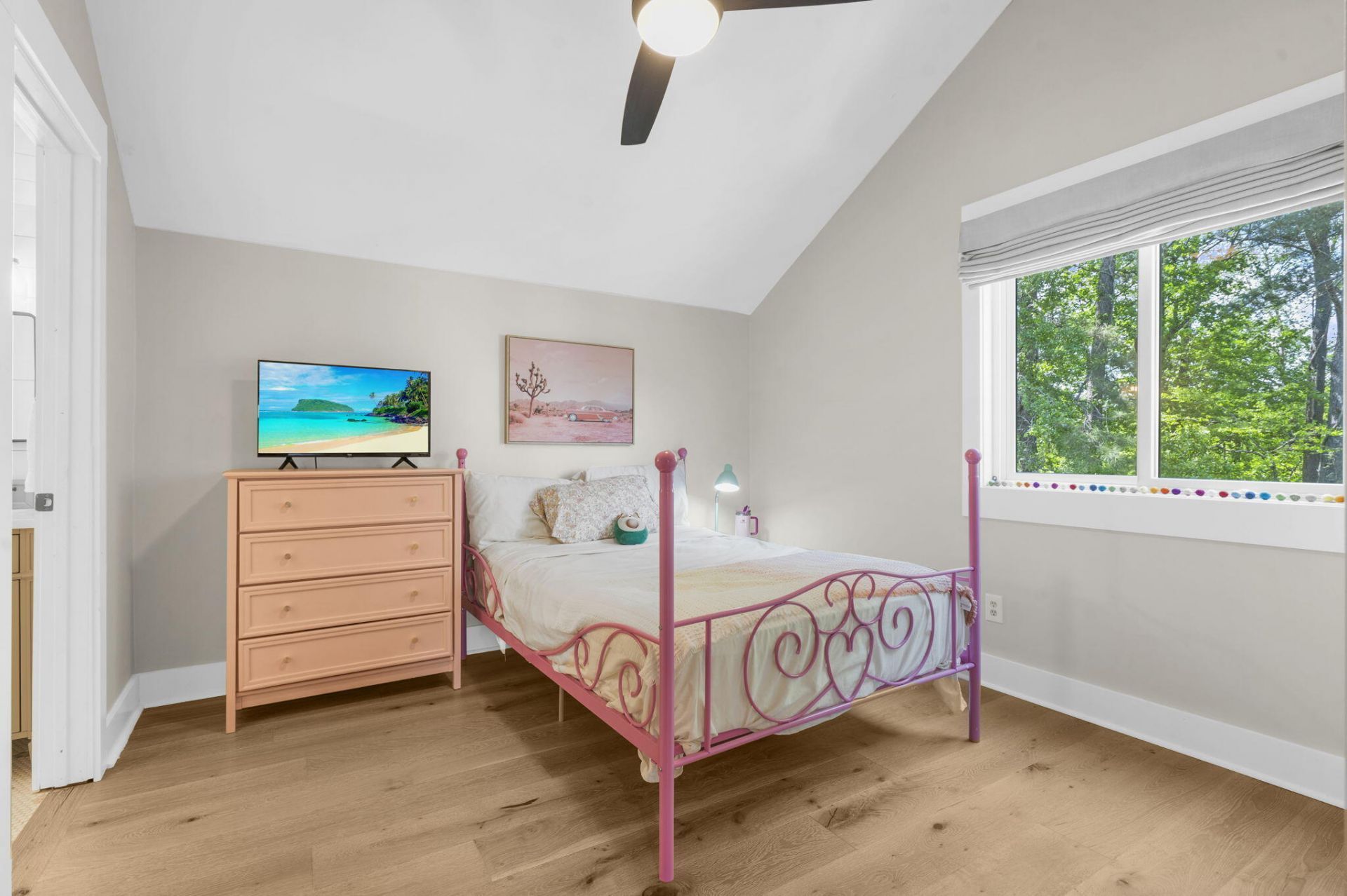 978 Law Lane Photo 40