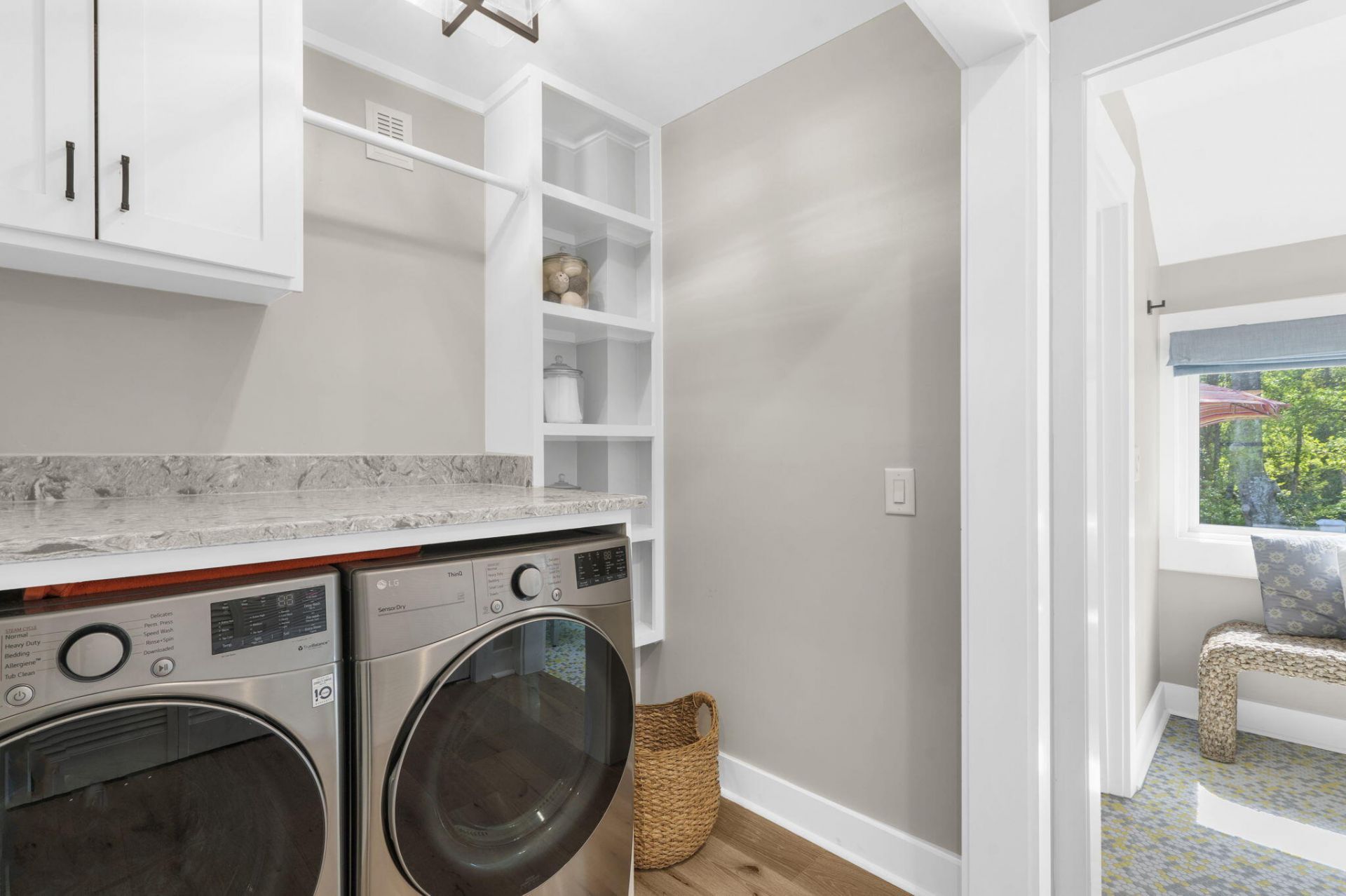 978 Law Lane Photo 42