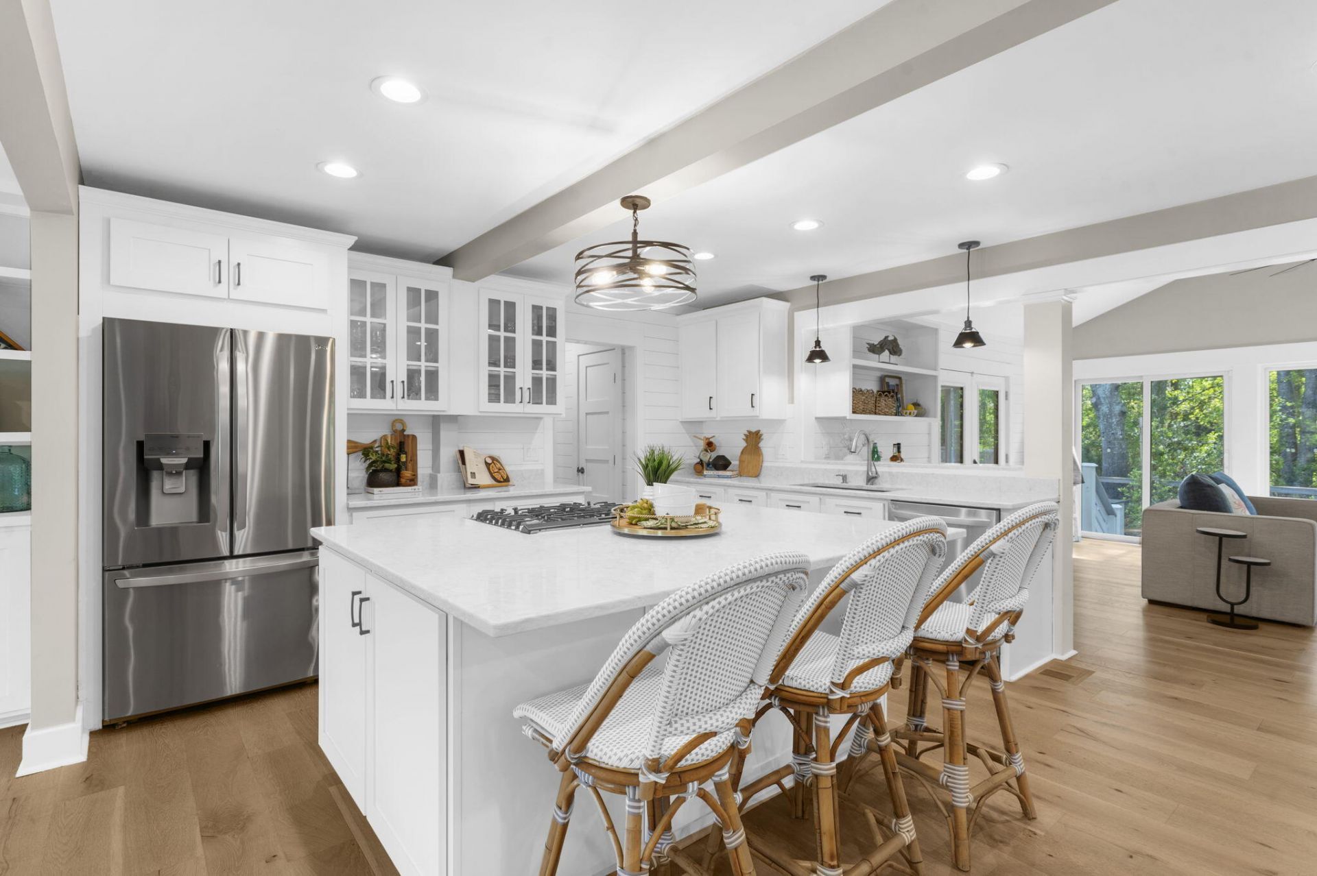 978 Law Lane Photo 7