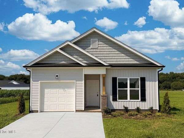 156 Longfield Court, Dunn, NC 28334