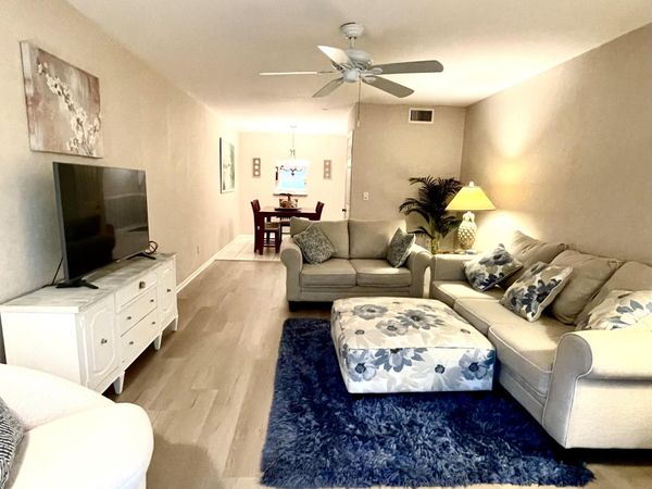 2929 SE Ocean Boulevard, Unit 117, Stuart, FL 34996