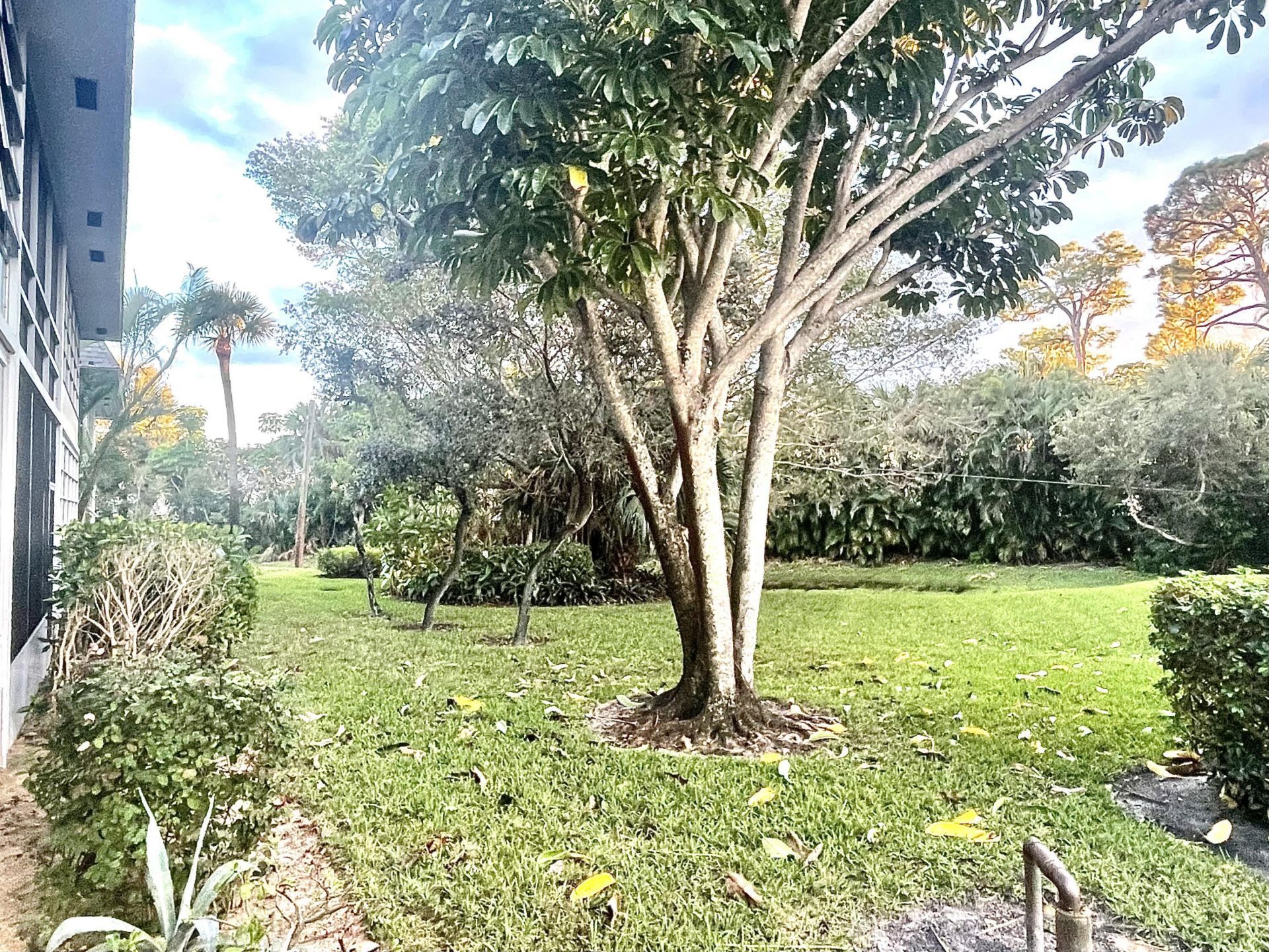 2929 SE Ocean Boulevard, Unit 117, Stuart, FL 34996 Photo
