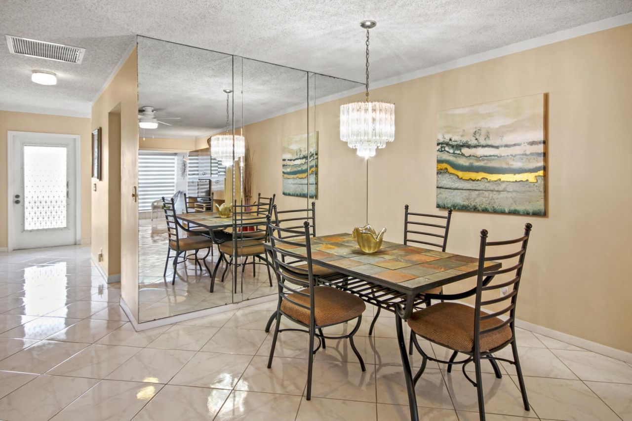 1001 Flame Vine Avenue, Unit 202, Delray Beach, FL 33445 Photo