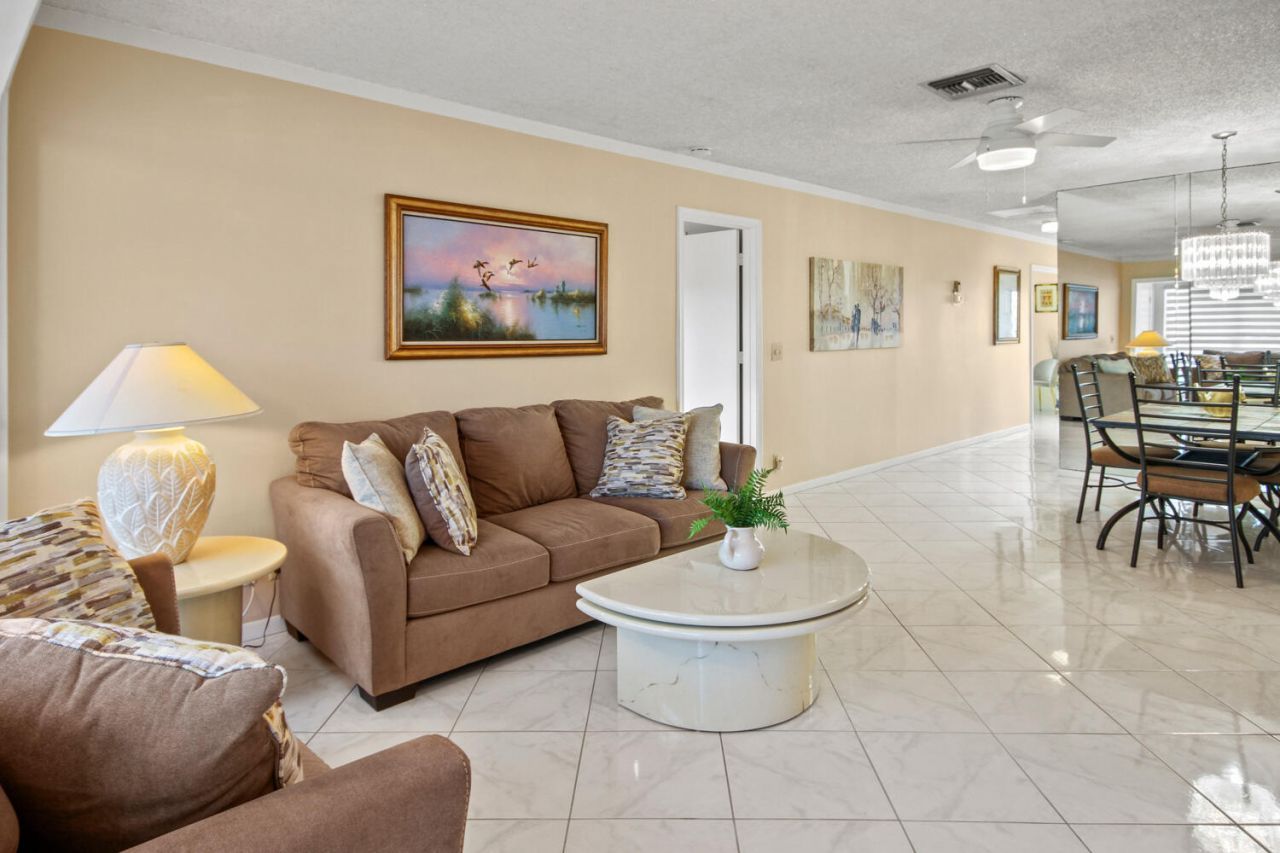 1001 Flame Vine Avenue, Unit 202, Delray Beach, FL 33445 Photo
