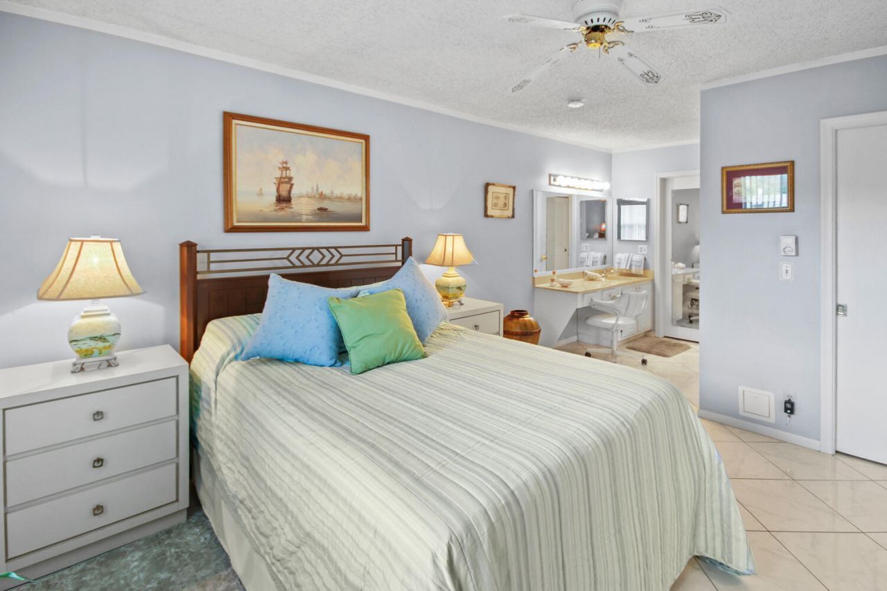 1001 Flame Vine Avenue, Unit 202, Delray Beach, FL 33445 Photo