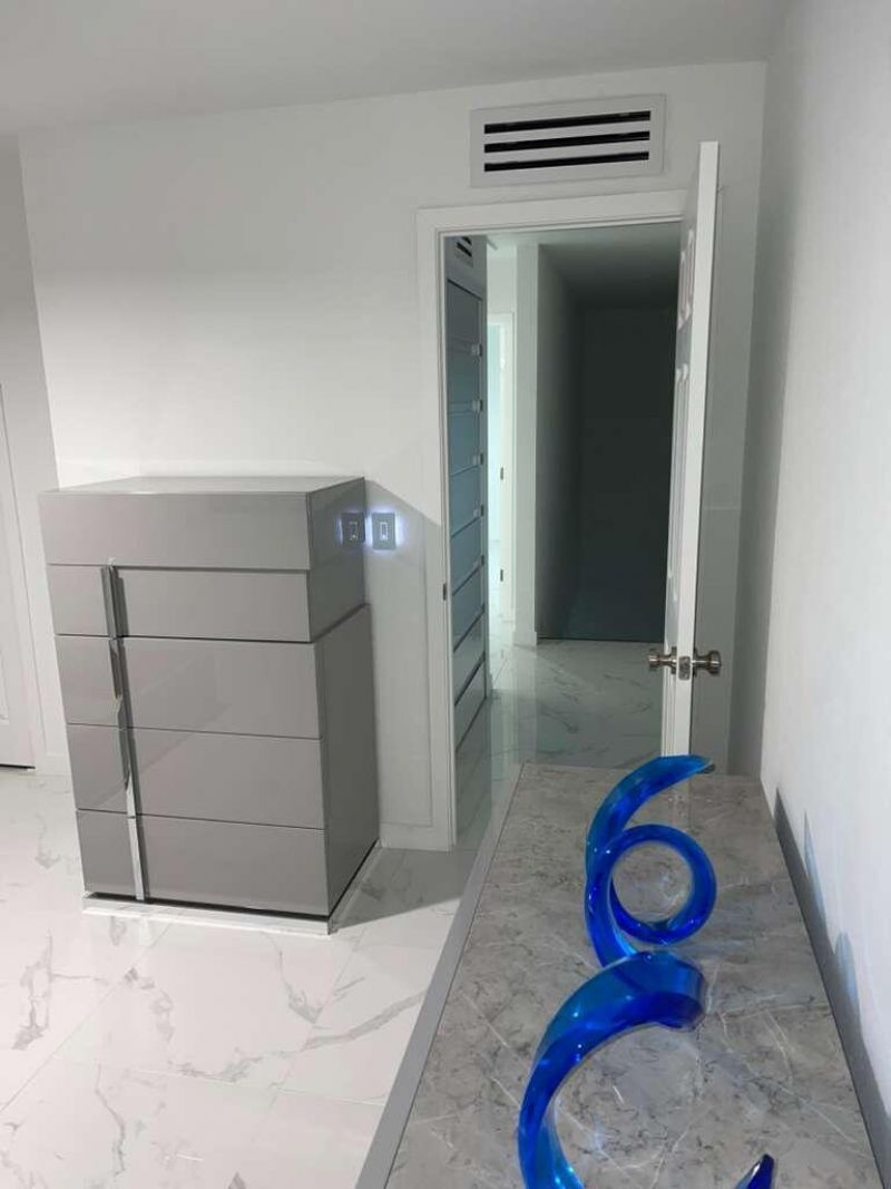 219 NE 159th Street, Miami, FL 33162 Photo