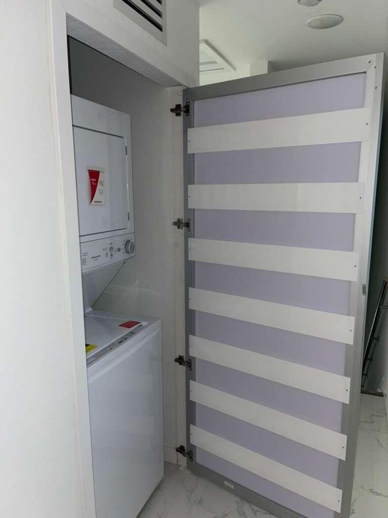 219 NE 159th Street, Miami, FL 33162 Photo