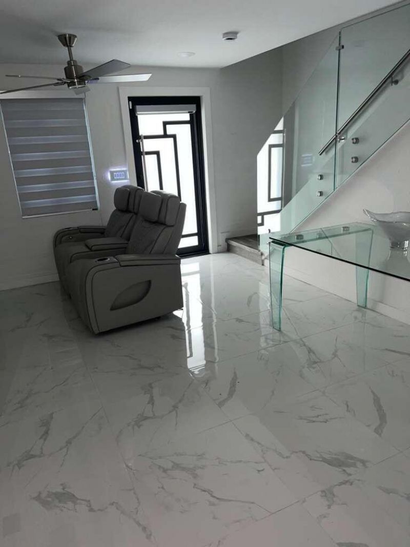 219 NE 159th Street, Miami, FL 33162 Photo