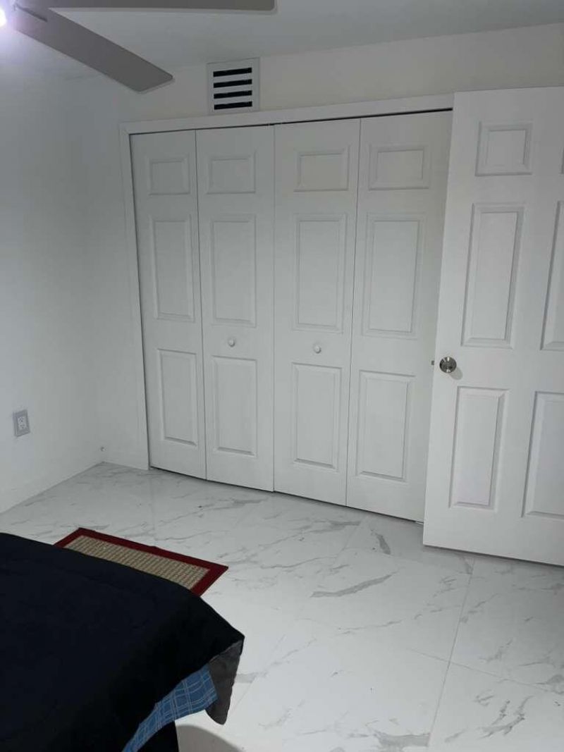 219 NE 159th Street, Miami, FL 33162 Photo