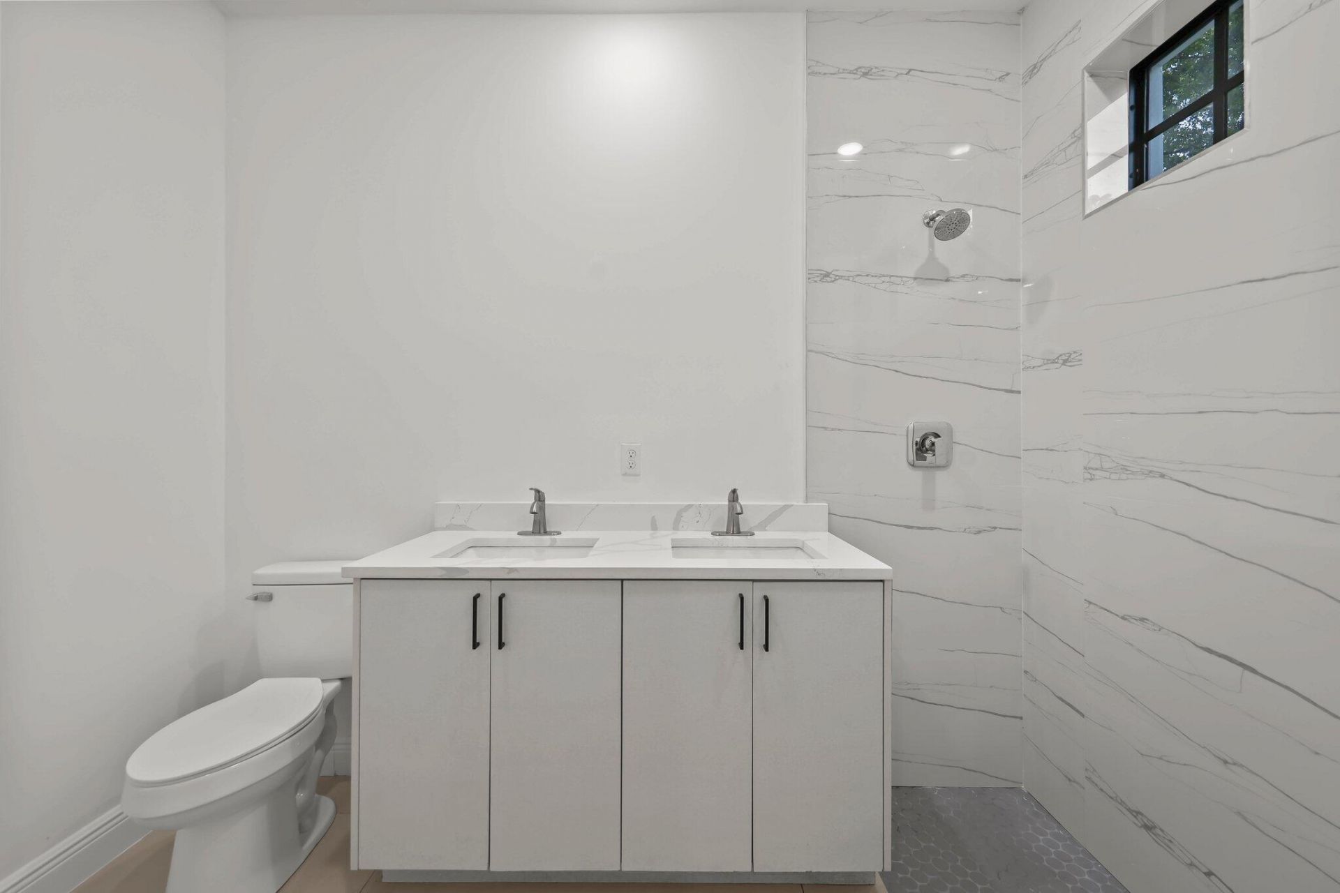 633 55th Street, West Palm Beach, FL 33407 Photo