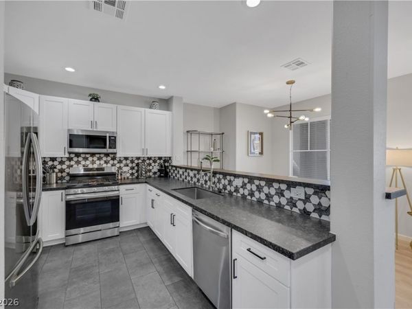 904 Domnus Lane , Unit 102, Las Vegas, NV 89144