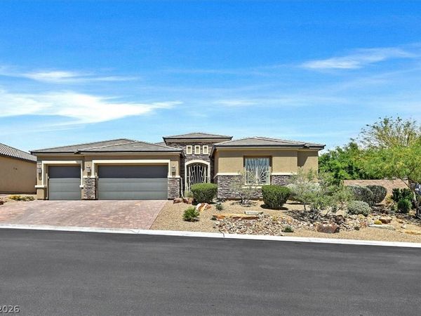 9812 Guiding Light Avenue, Las Vegas, NV 89149