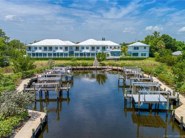 4683 SE Manatee Way, Stuart, FL 34997