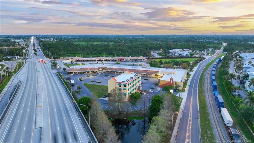 701 NW Federal Highway, Stuart, FL 34994 Photo