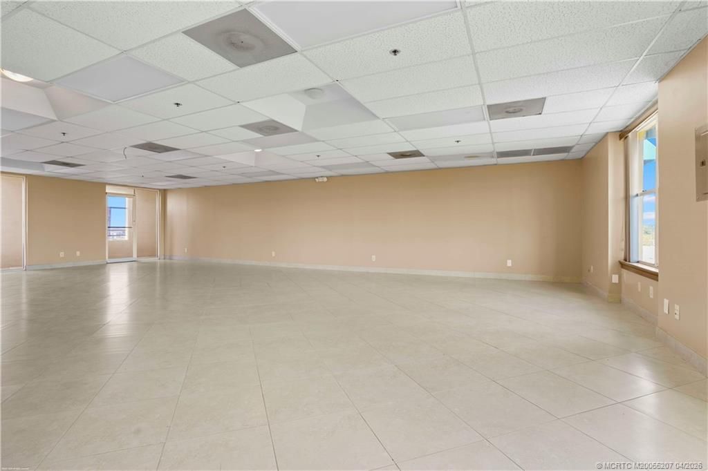 701 NW Federal Highway, Stuart, FL 34994 Photo