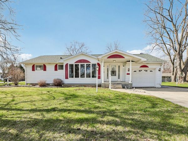 933 Mulberry Street, Lake Mills, WI 53551