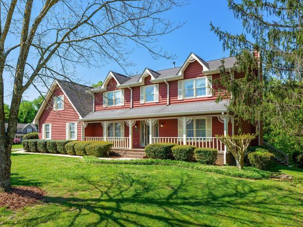 1905 Woods View Court, Hixson, TN 37343