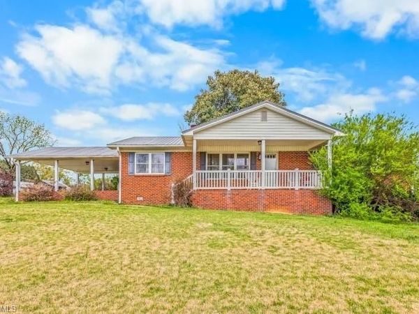 6585 Scarlet Oak Drive , Denton, NC 27239