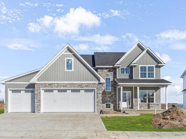 1416 Tinley Lane , Mahomet, IL 61853