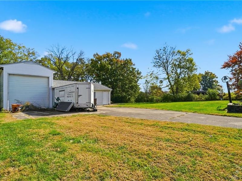 6098 Hamilton Middletown Road, Middletown, OH 45044 Photo 40