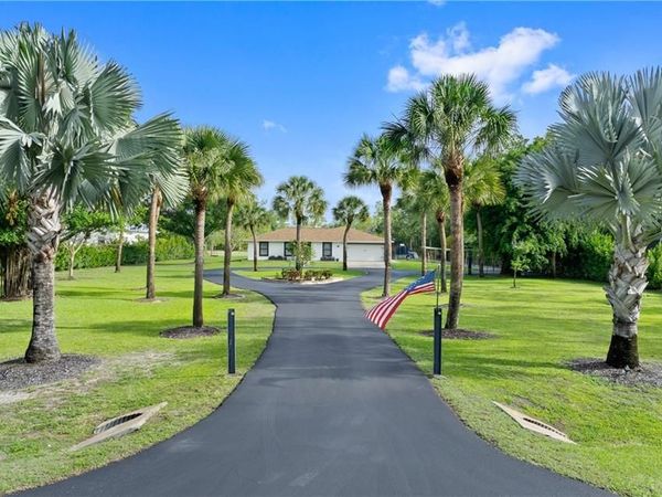 3277 5th AVE NW, NAPLES, FL 34120