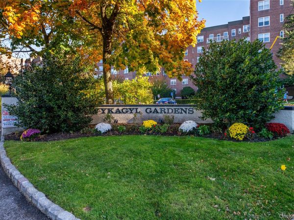 1273 North Avenue, Unit 7/2G, New Rochelle, NY 10804