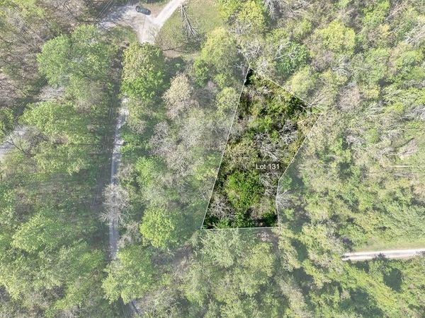 588 Austin Btm, Baxter, TN 38544