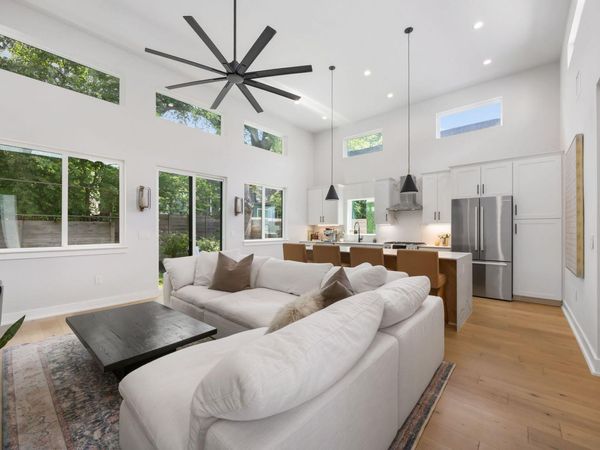 2711 Stacy LN, Unit 2, Austin, TX 78704