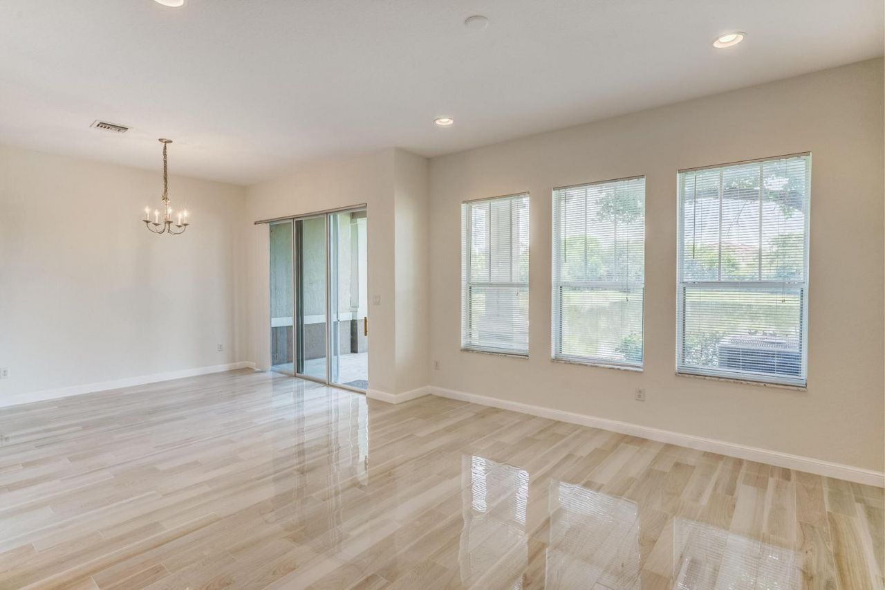 477 Pacific Grove Drive, Unit 2, West Palm Beach, FL 33401 Photo