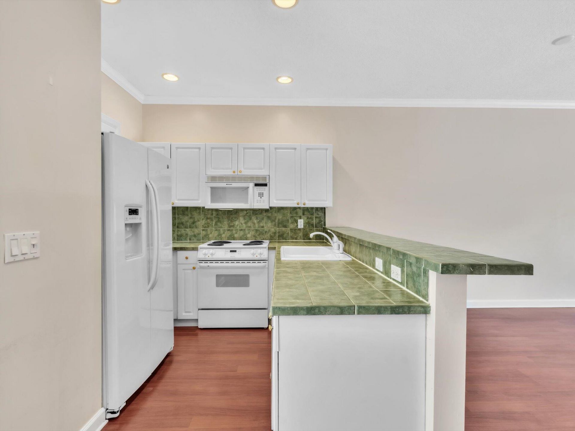 835 NE 19th Avenue, Unit 9, Fort Lauderdale, FL 33304 Photo