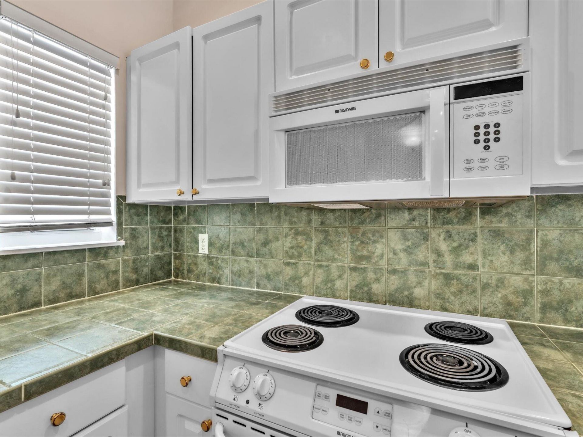 835 NE 19th Avenue, Unit 9, Fort Lauderdale, FL 33304 Photo