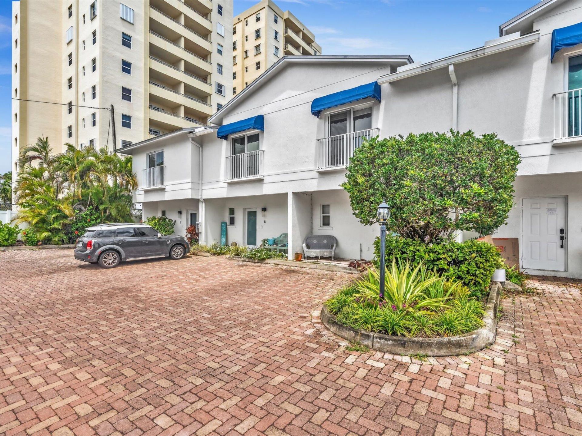 835 NE 19th Avenue, Unit 9, Fort Lauderdale, FL 33304 Photo