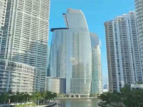 300 Biscayne Boulevard Way, Unit 2601E, Miami, FL 33131