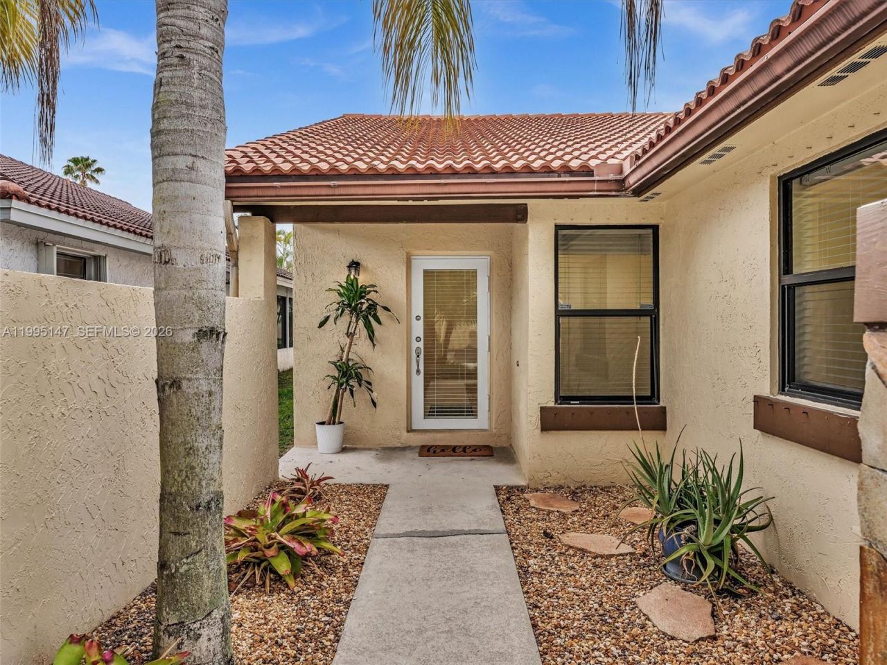 2158 Baton Rouge, Weston, FL 33326 Photo