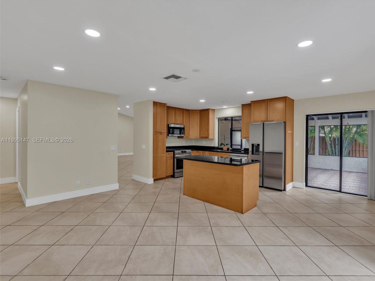2158 Baton Rouge, Weston, FL 33326 Photo