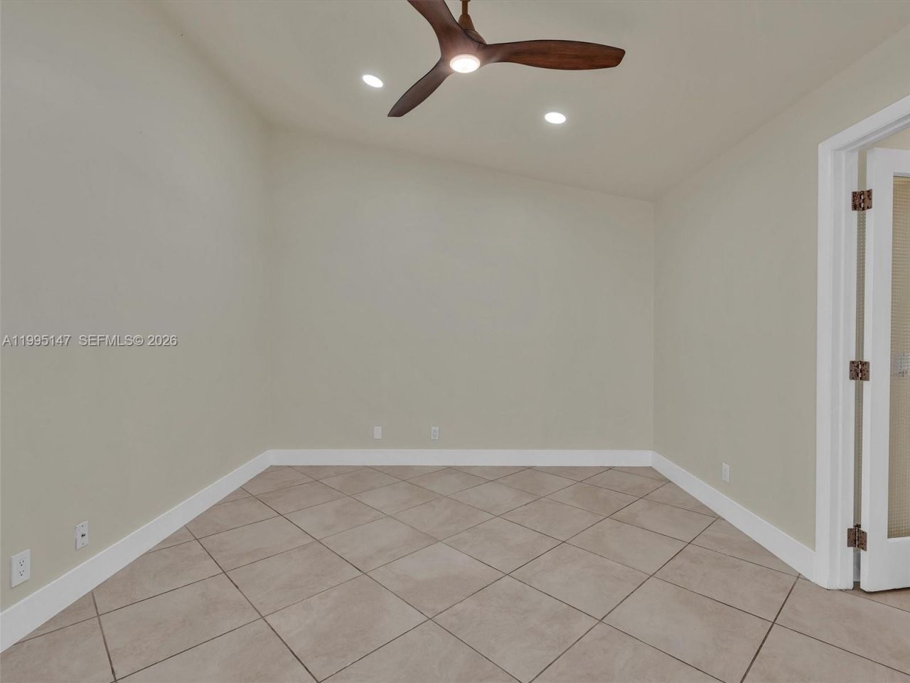 2158 Baton Rouge, Weston, FL 33326 Photo