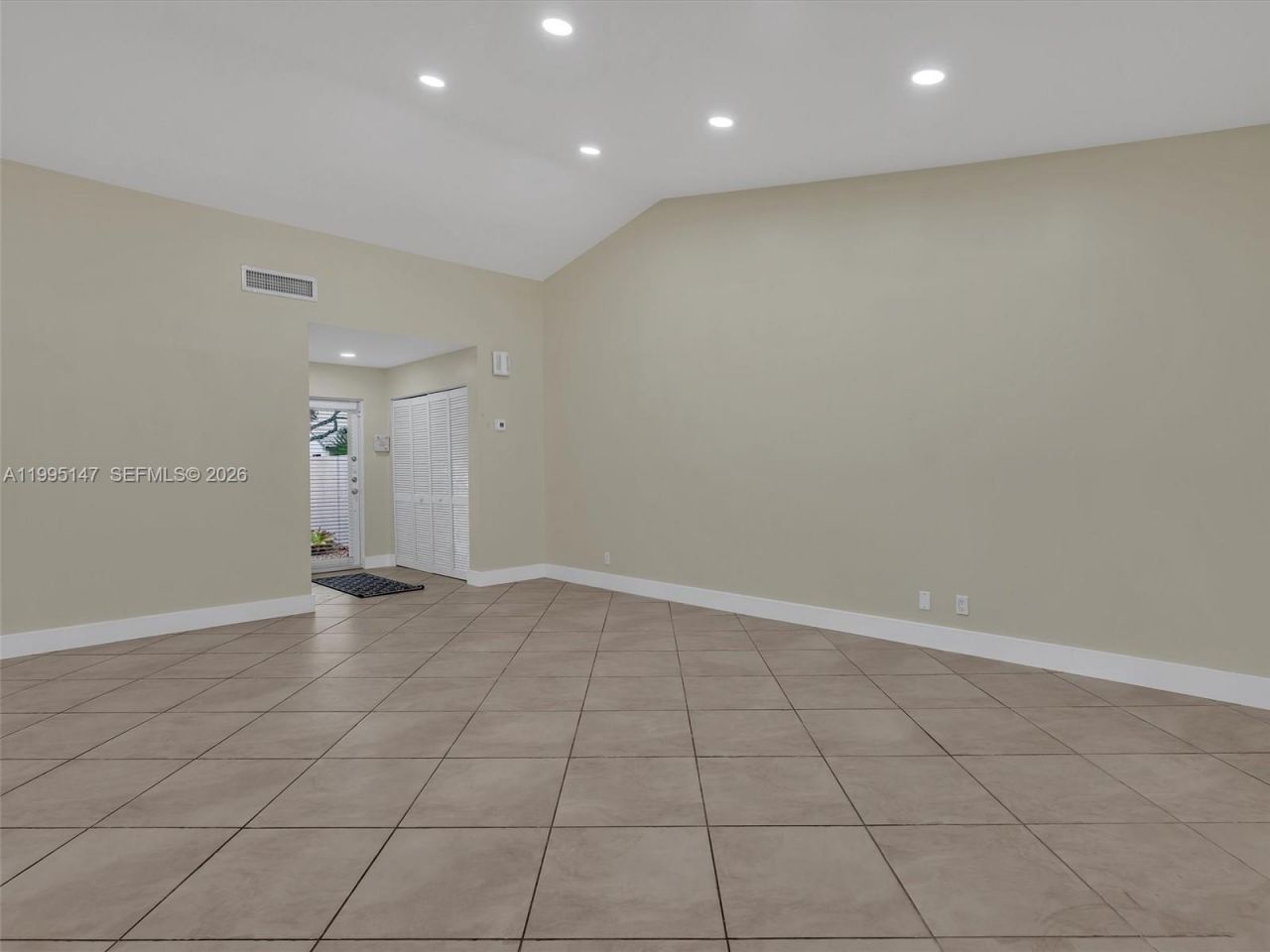 2158 Baton Rouge, Weston, FL 33326 Photo