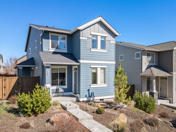 20860 SE Sotra Loop, Bend, OR 97702