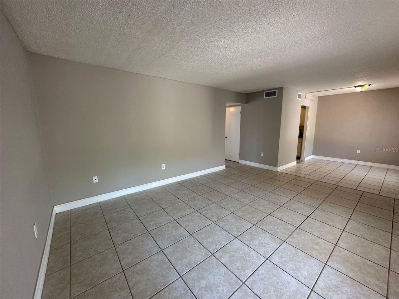 1830 Maravilla Avenue, Unit 502, Fort Myers, FL 33901 Photo
