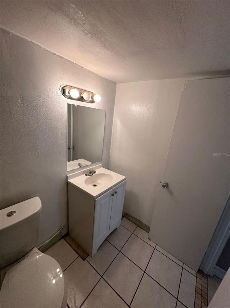 1830 Maravilla Avenue, Unit 502, Fort Myers, FL 33901 Photo