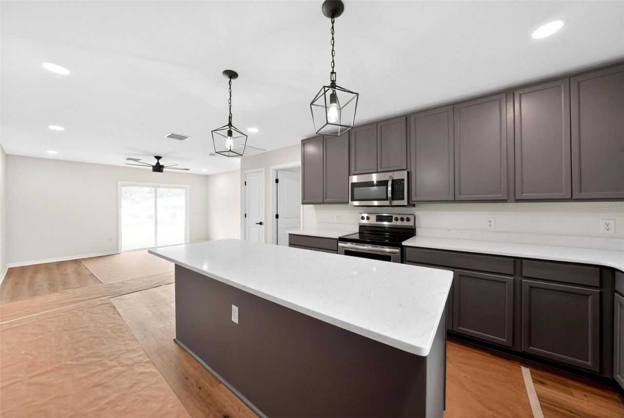 607 Thomas Ave , Leesburg, FL 34748 Photo