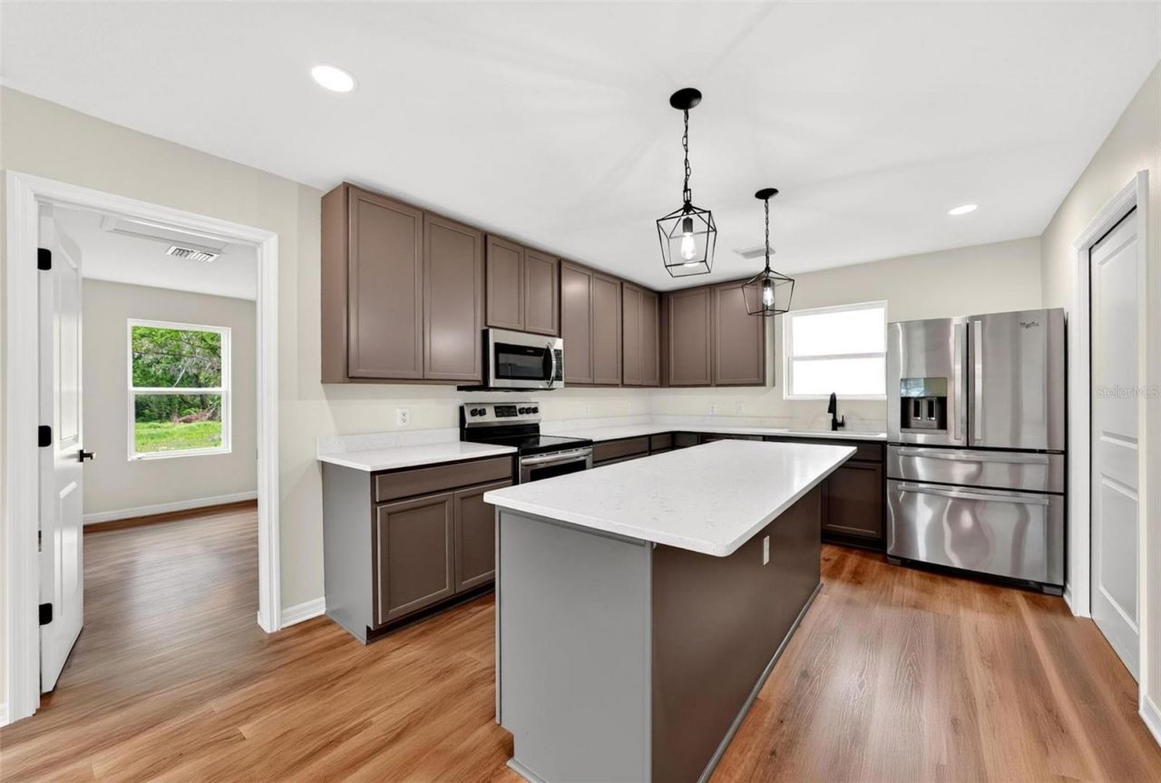 607 Thomas Ave , Leesburg, FL 34748 Photo