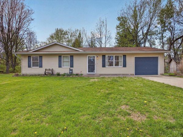 433 S Tulip Tree Court, Ellettsville, IN 47429