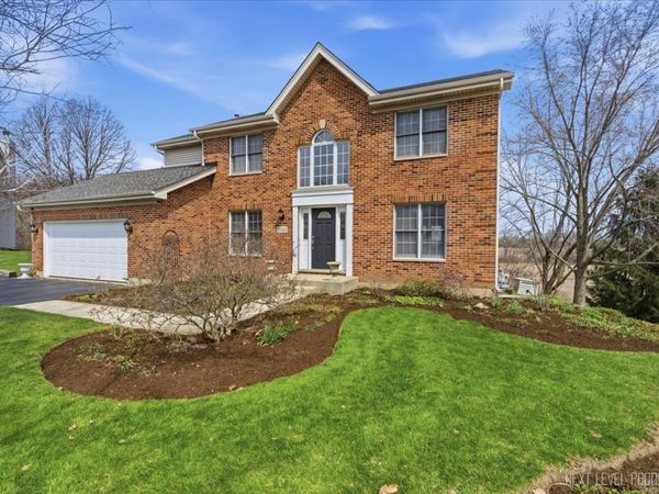 2984 Marshfield Court, Elgin, IL 60124